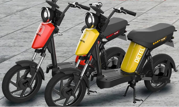 মোবাইলের চার্জারে চার্জ হয় যে ইলেকট্রিক স্কুটার