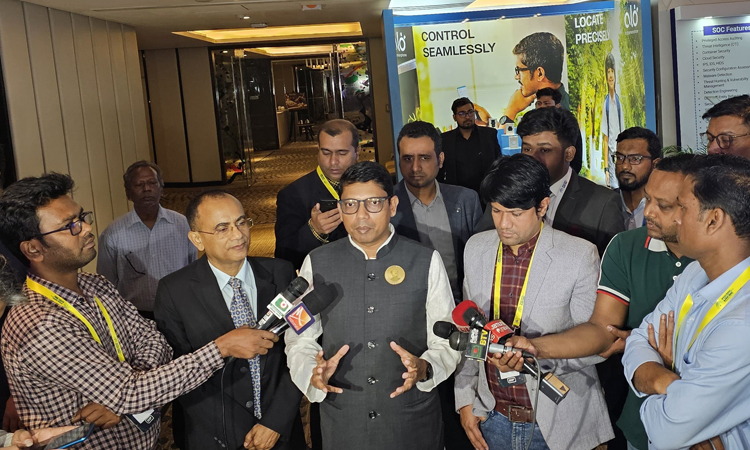 সাইবার নিরাপত্তায় ভাড়া করা প্রযুক্তি দেশের জন্য ঝুকিপূর্ণ, নিজস্ব শক্তি গড়ে তুলতে হবে…প্রতিমন্ত্রী পলক সাইবার নিরাপত্তায় ভাড়া করা প্রযুক্তি দেশের জন্য ঝুকিপূর্ণ, নিজস্ব শক্তি গড়ে তুলতে হবে…প্রতিমন্ত্রী পলক