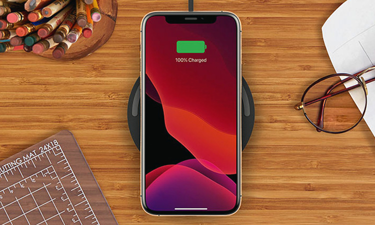 মোবাইল চার্জারে আগুন লাগার ঝুঁকি কমাবেন যেভাবে মোবাইল চার্জারে আগুন লাগার ঝুঁকি কমাবেন যেভাবে