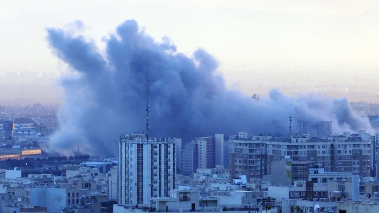 ইরানে এক হাজারের বেশি বেসামরিক নিহত ইরানে এক হাজারের বেশি বেসামরিক নিহত